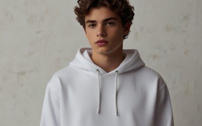 Leonardo_Lightning_XL_SUDADERA_MODERNA_EN_BLANCO_PUESTA_EN_UNO_2